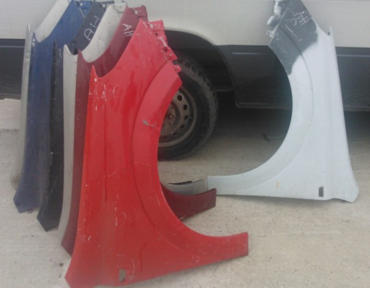 Opel Opel Astra H jobb első sárvédő