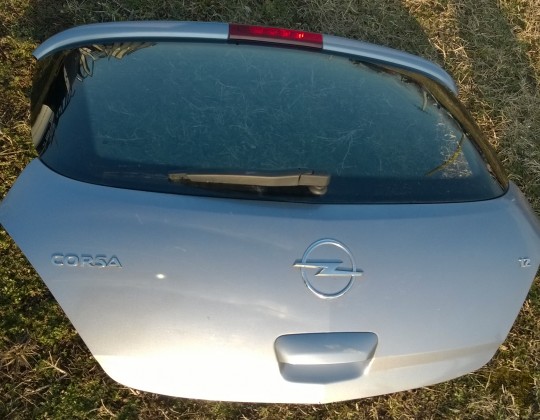Opel Corsa D 3 ajtóshoz csomagtérajtó üveggel együtt