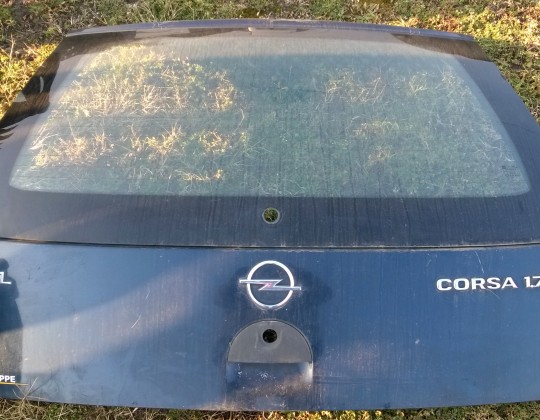 Opel Opel Corsa C  csomagtérajtó üveggel együtt